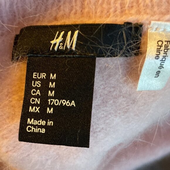 H&M Wool Blend Angora Fuzzy Crewneck Pullover Pale Rose Medium - Picture 6 of 7